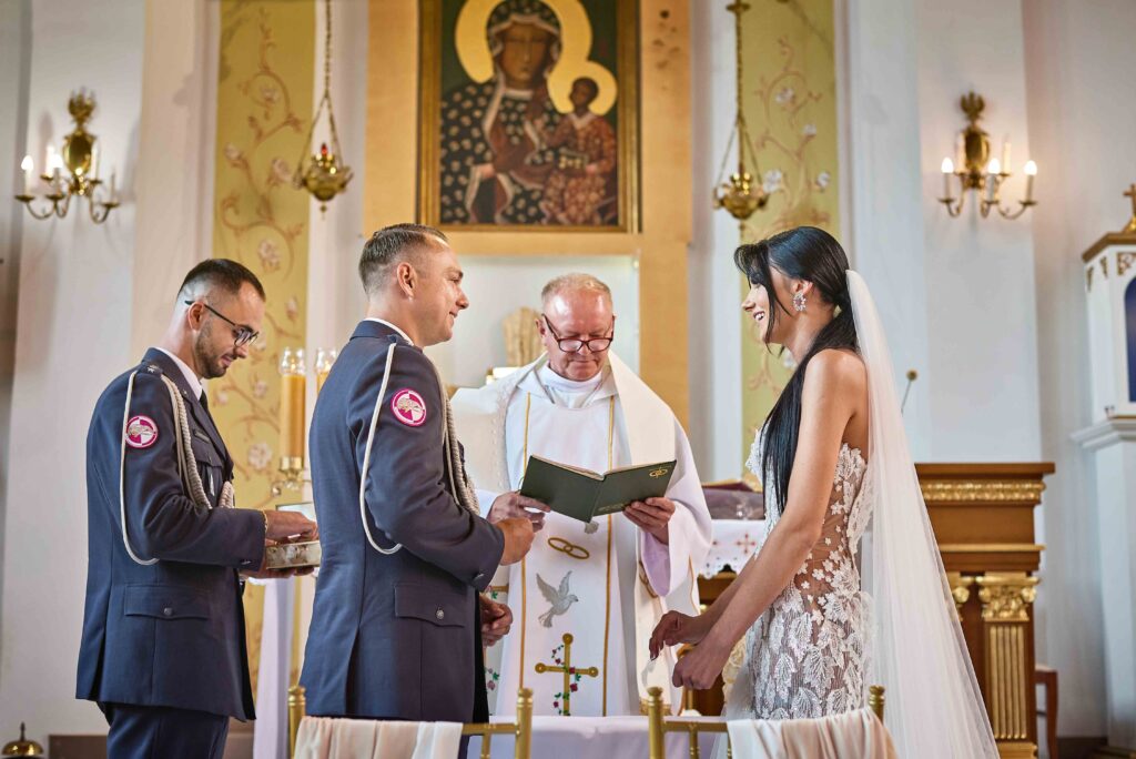 reportaż ślubny opoczno fotowronski