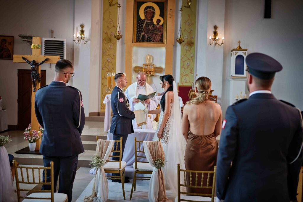 reportaż ślubny opoczno fotowronski