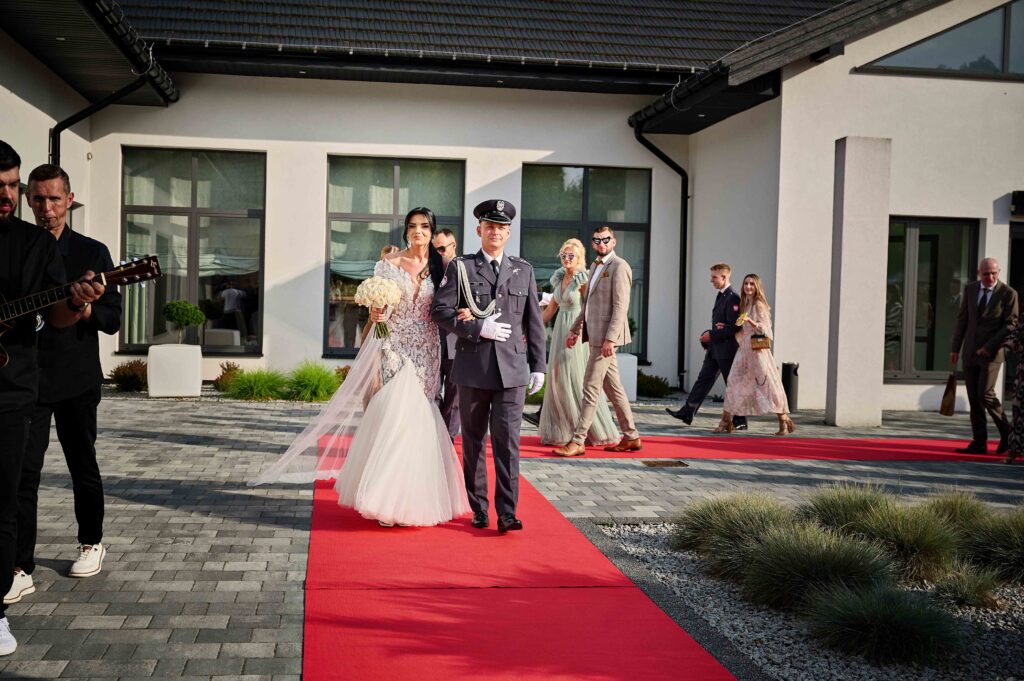 reportaż ślubny opoczno fotowronski