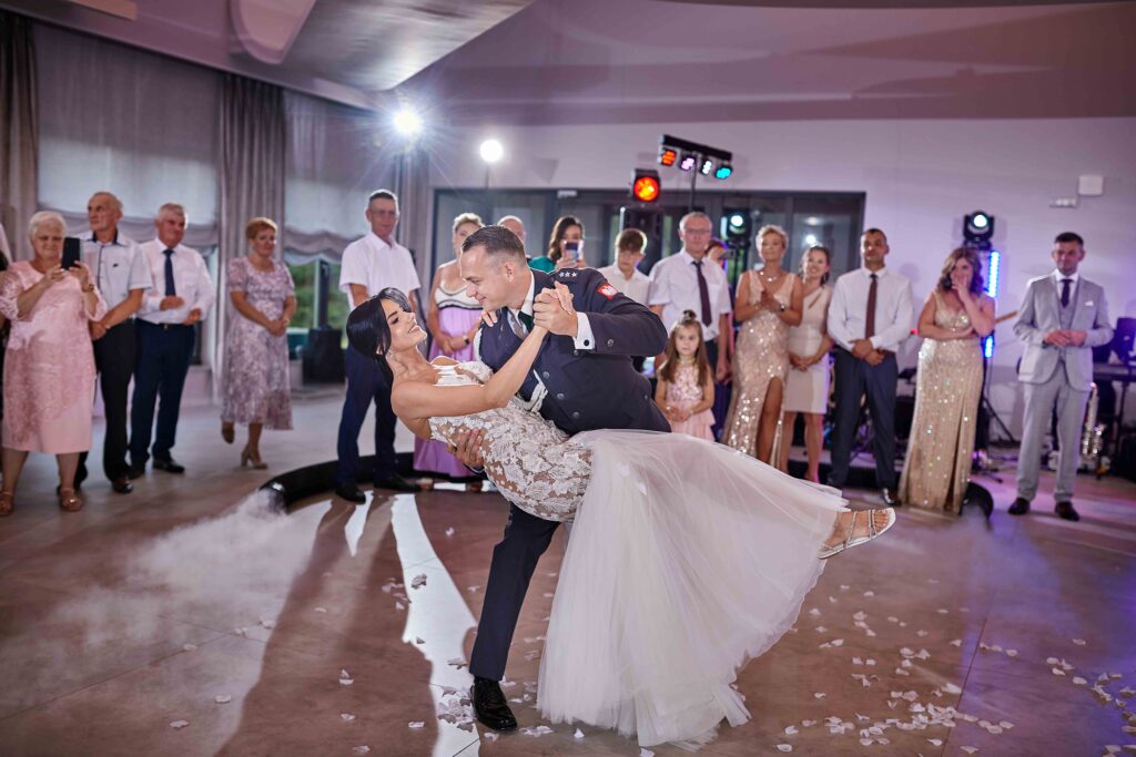 reportaż ślubny opoczno fotowronski