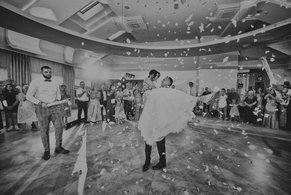 reportaż ślubny opoczno fotowronski