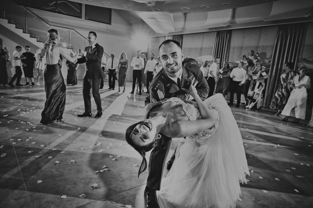 reportaż ślubny opoczno fotowronski