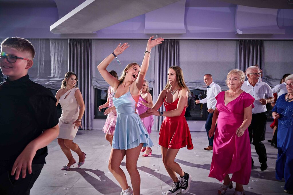 reportaż ślubny opoczno fotowronski