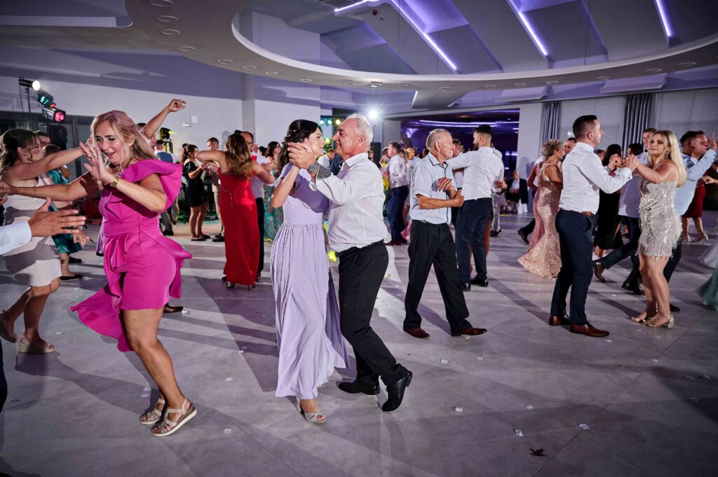 reportaż ślubny opoczno fotowronski