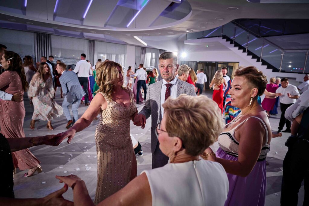 reportaż ślubny opoczno fotowronski