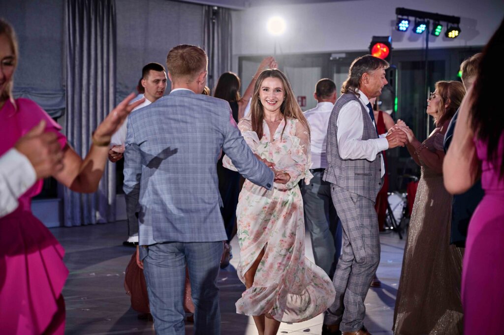 reportaż ślubny opoczno fotowronski